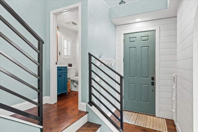 4051 Pauline Cir, Loomis, CA 95650