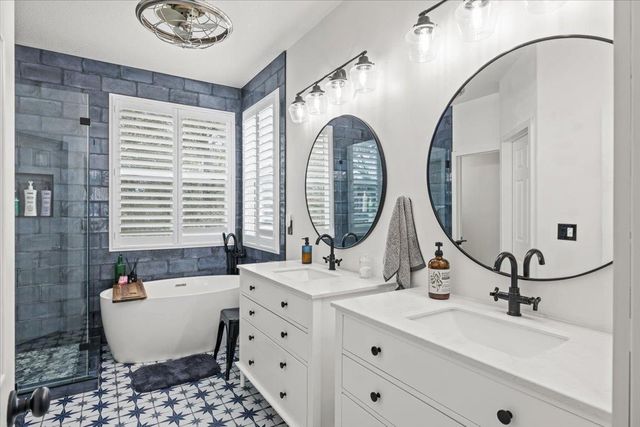 4051 Pauline Cir, Loomis, CA 95650