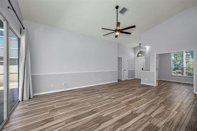 802 ANCHORS WAY, Tarpon Springs, FL 34689