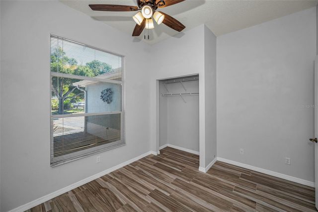 802 ANCHORS WAY, Tarpon Springs, FL 34689