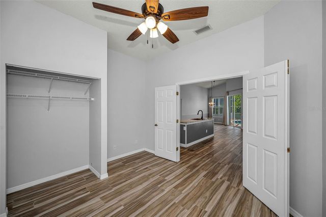 802 ANCHORS WAY, Tarpon Springs, FL 34689