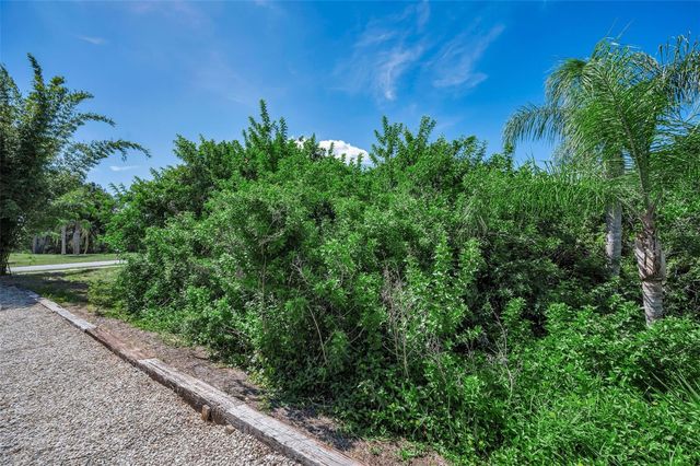 802 ANCHORS WAY, Tarpon Springs, FL 34689