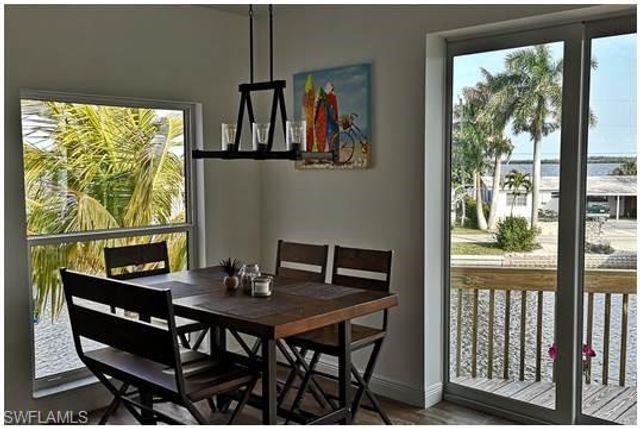 2579 Third ST, Matlacha, FL 33993