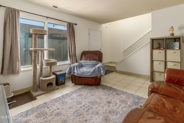 2127 Greyhaven Lane, Sparks, NV 89431