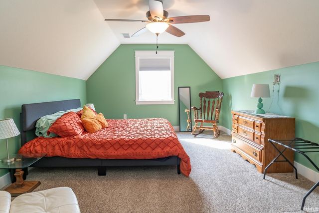 1585 E Rayletown Road, Bloomington, IN 47401