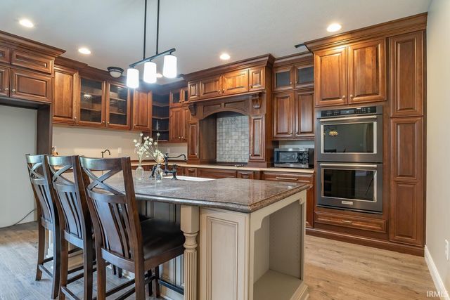 1585 E Rayletown Road, Bloomington, IN 47401