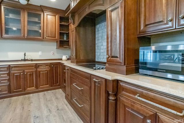 1585 E Rayletown Road, Bloomington, IN 47401