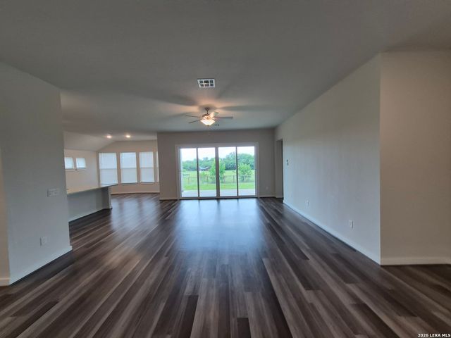 11321 Hollering Pass, Schertz, TX 78154