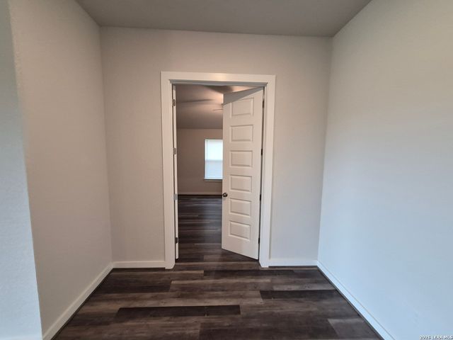 11321 Hollering Pass, Schertz, TX 78154