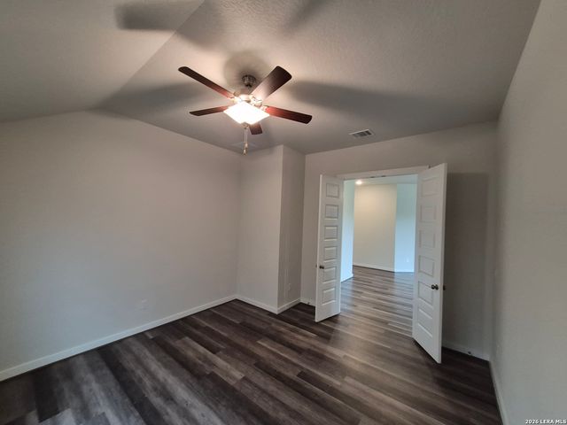 11321 Hollering Pass, Schertz, TX 78154