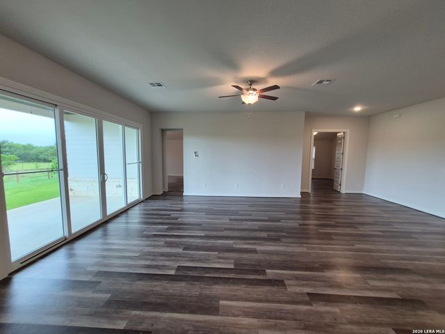 11321 Hollering Pass, Schertz, TX 78154