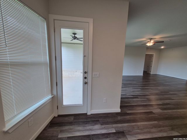 11321 Hollering Pass, Schertz, TX 78154