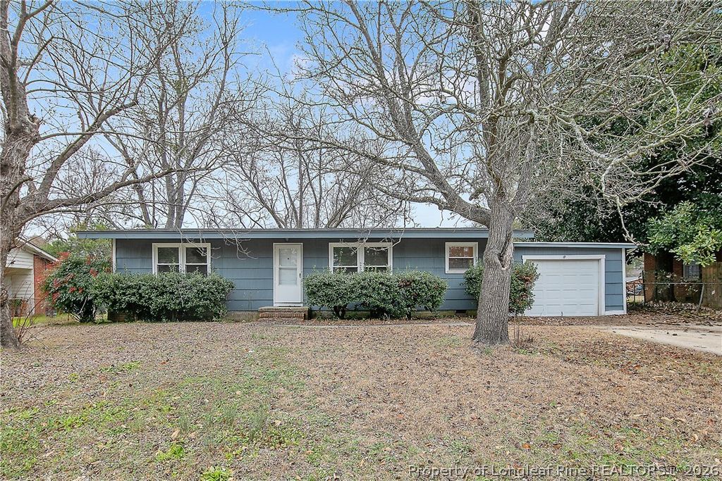 4442 Wellington Drive, Fayetteville, NC 28314 — exterior