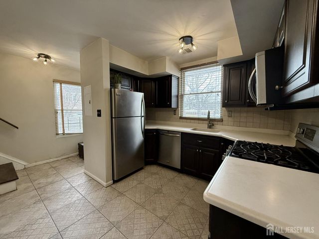 17 Florida Grove Road, Keasbey, NJ 08832