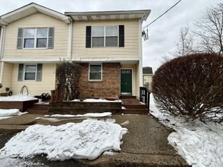 17 Florida Grove Road, Keasbey, NJ 08832