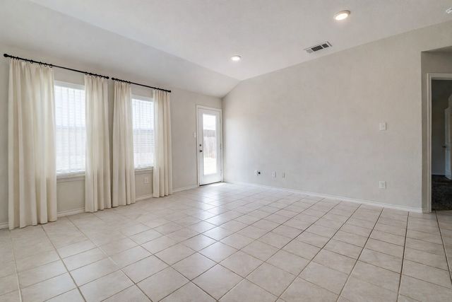 914 Decker Drive, Fate, TX 75189
