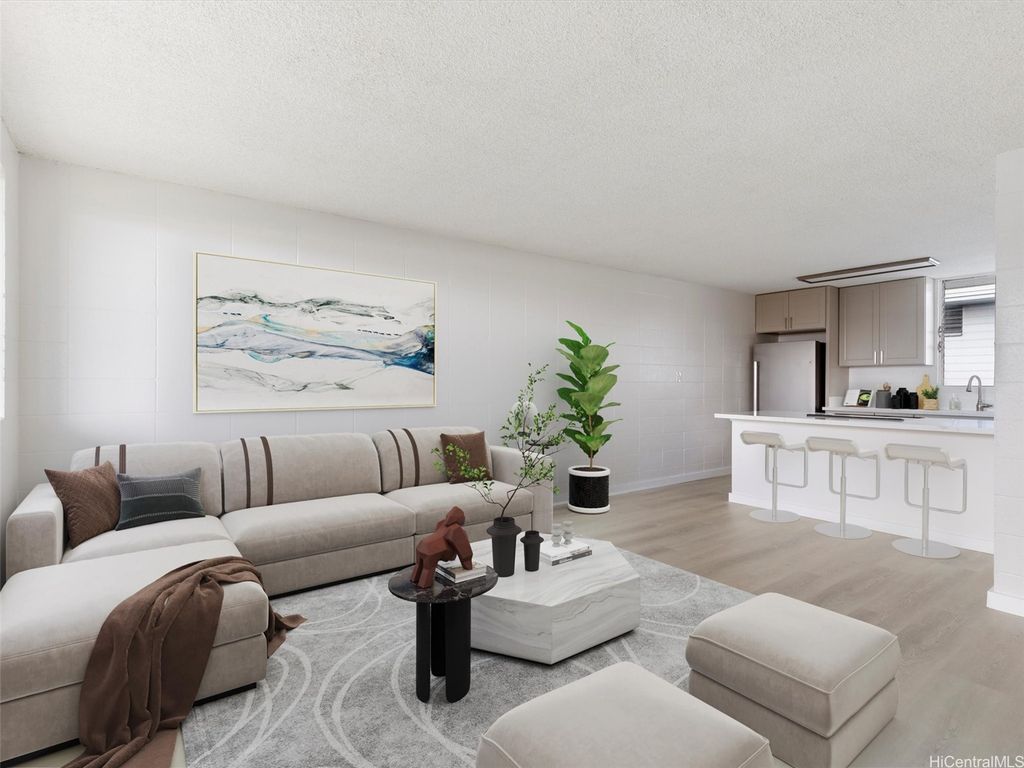 94-010 Leolua Street B308, Waipahu, HI 96797