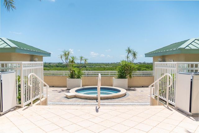 350 N Federal Highway 807, Boynton Beach, FL 33435