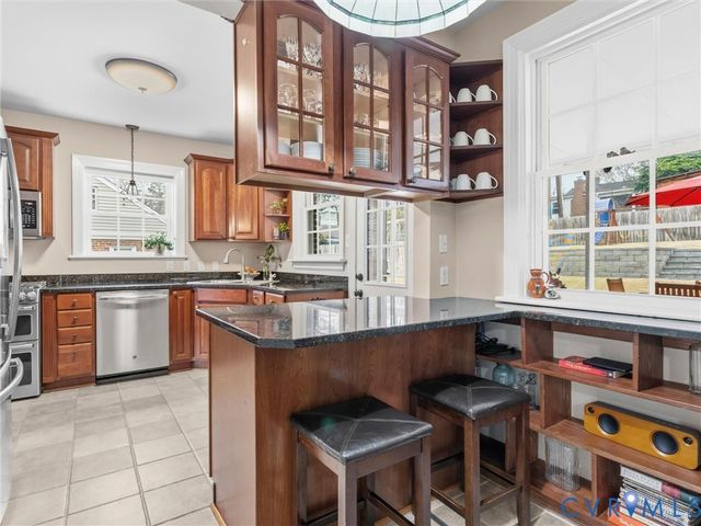 2406 Bryan Park Ave, Henrico, VA 23228