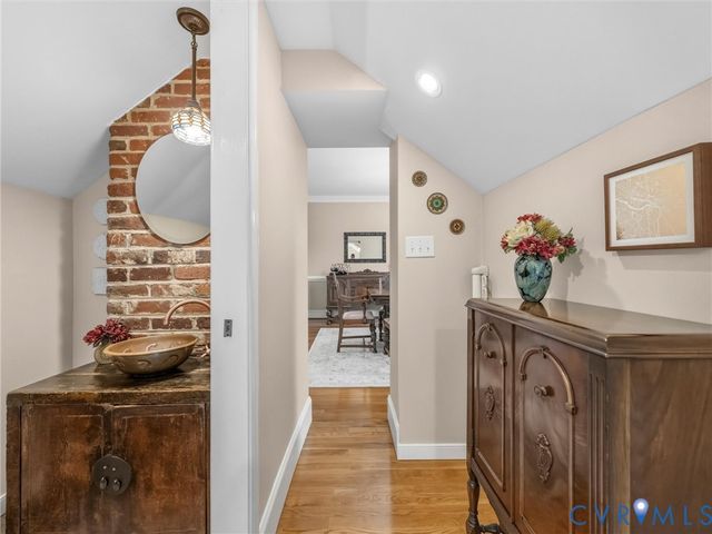 2406 Bryan Park Ave, Henrico, VA 23228