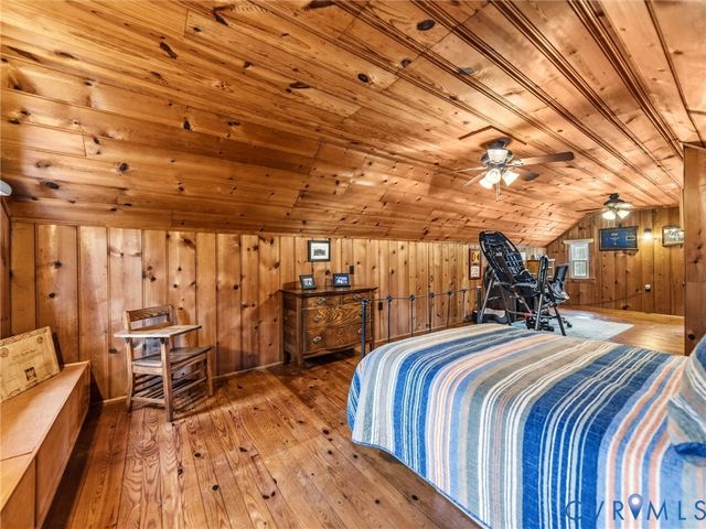 2406 Bryan Park Ave, Henrico, VA 23228