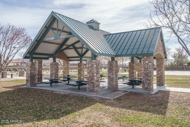 17745 W SOUTHGATE Avenue, Goodyear, AZ 85338