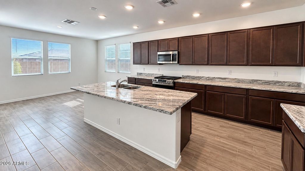 17745 W SOUTHGATE Avenue, Goodyear, AZ 85338 — photo 5