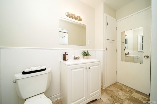 15481 Drake Street, Southgate, MI 48195