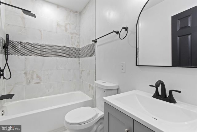 3123 MCELDERRY ST, Baltimore, MD 21205