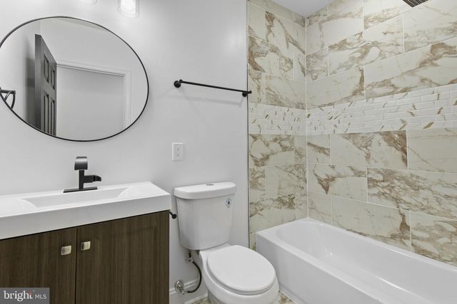 3123 MCELDERRY ST, Baltimore, MD 21205