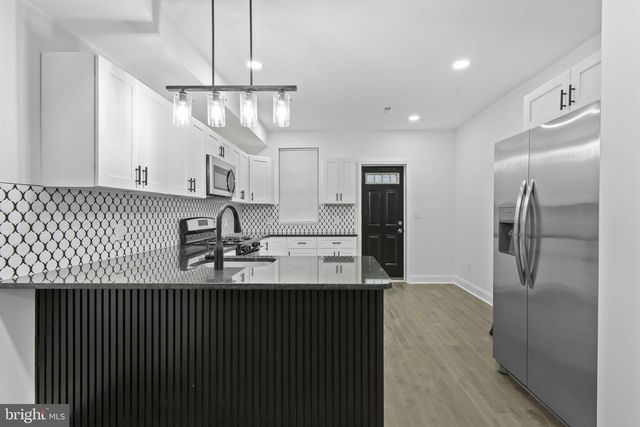 3123 MCELDERRY ST, Baltimore, MD 21205