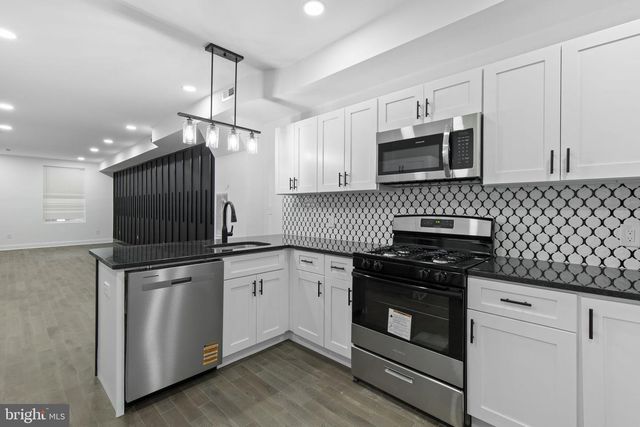 3123 MCELDERRY ST, Baltimore, MD 21205