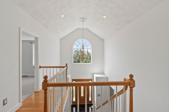 7 Cameron Way, Methuen, MA 01844