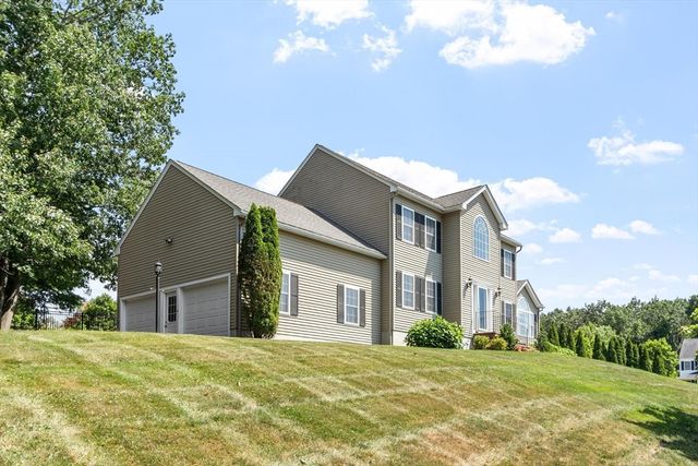 7 Cameron Way, Methuen, MA 01844
