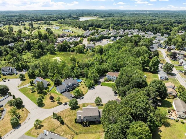 7 Cameron Way, Methuen, MA 01844