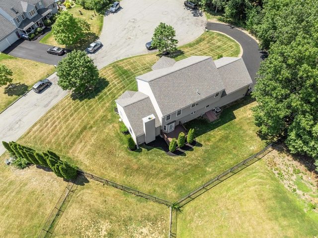 7 Cameron Way, Methuen, MA 01844
