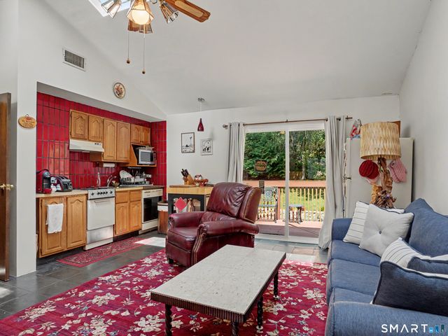 59 South Lake Shore Drive, Brookfield, CT 06804