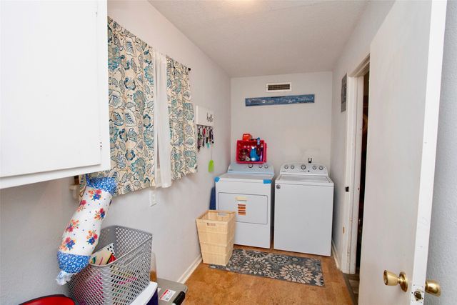 1400 Brazos St, Graham, TX 76450