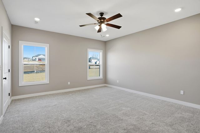 16640 KLINTON DR, Boonville, MO 65233