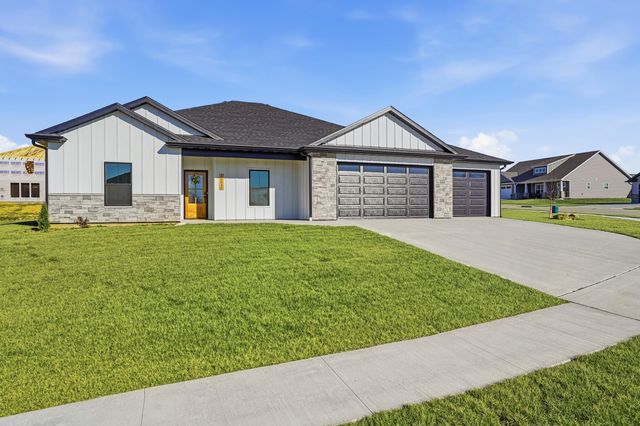 16640 KLINTON DR, Boonville, MO 65233