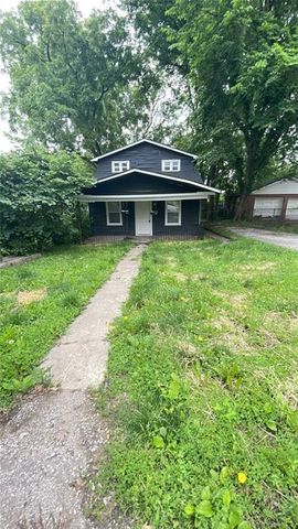 807 S Hardy Avenue, Independence, MO 64053