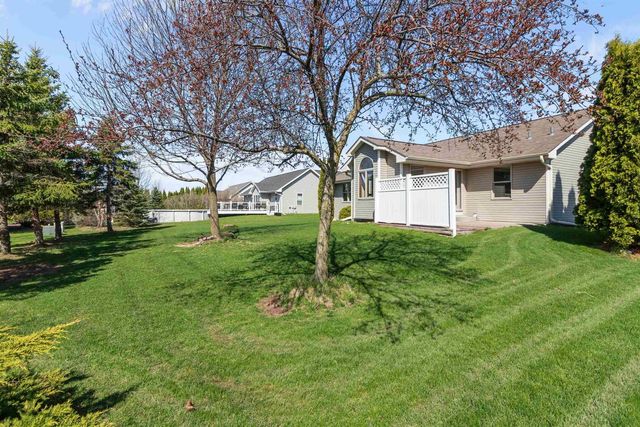 W6181 SHERWOOD POINT DRIVE, Greenville, WI 54942