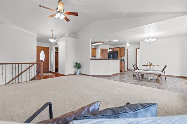 W6181 SHERWOOD POINT DRIVE, Greenville, WI 54942
