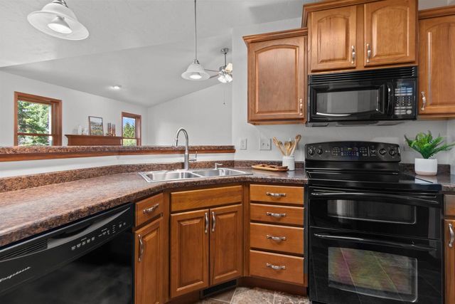 W6181 SHERWOOD POINT DRIVE, Greenville, WI 54942