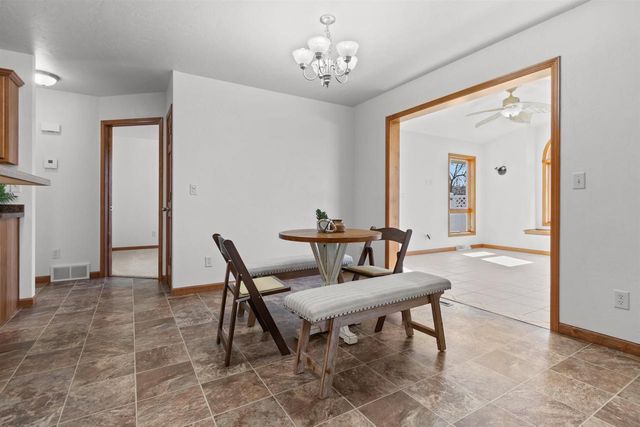 W6181 SHERWOOD POINT DRIVE, Greenville, WI 54942
