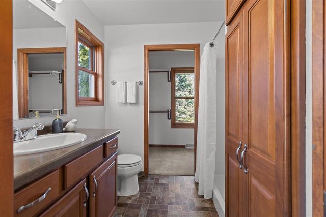 W6181 SHERWOOD POINT DRIVE, Greenville, WI 54942