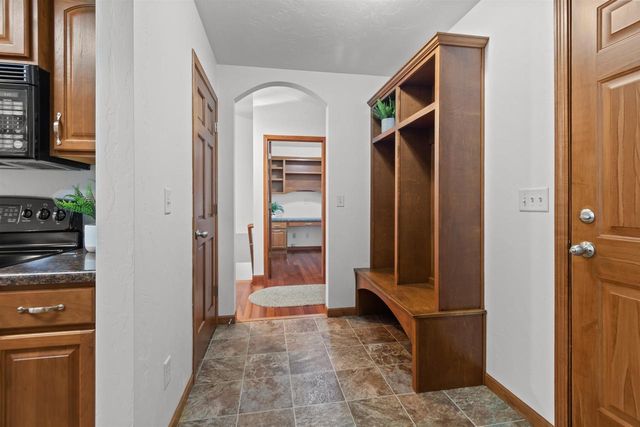 W6181 SHERWOOD POINT DRIVE, Greenville, WI 54942