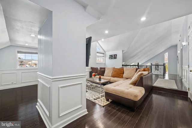 3031 DASHIELL RD, Falls Church, VA 22042