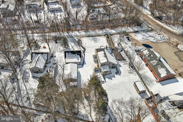 3031 DASHIELL RD, Falls Church, VA 22042