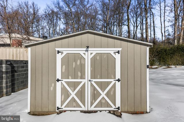 3031 DASHIELL RD, Falls Church, VA 22042